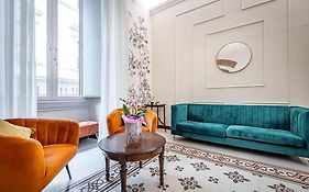 Three Apartments Via Roma